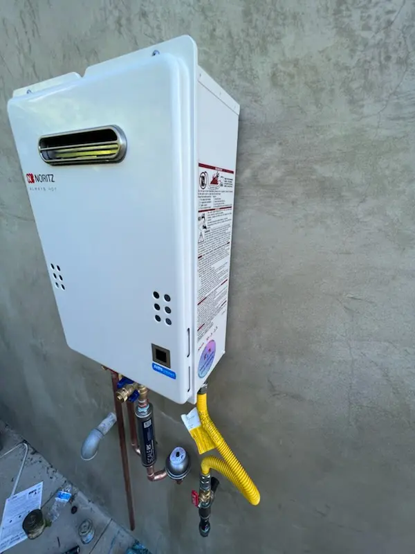 Tankless water heater installation for Sidell homes